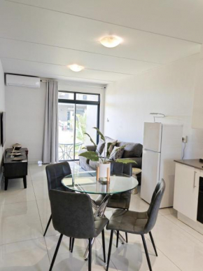 Ballito Groves apartment-sleeps 4 -pool -gym